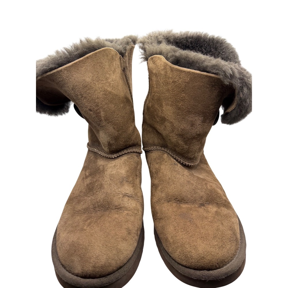 UGG‎ Australia W Bailey Button 5803 Brown Suede Shearling Boots Womens 8